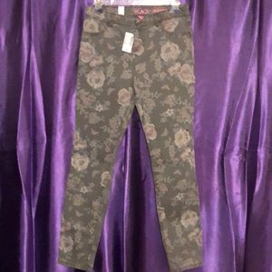 Brand New Children’s Place Dark Gray Jeggings